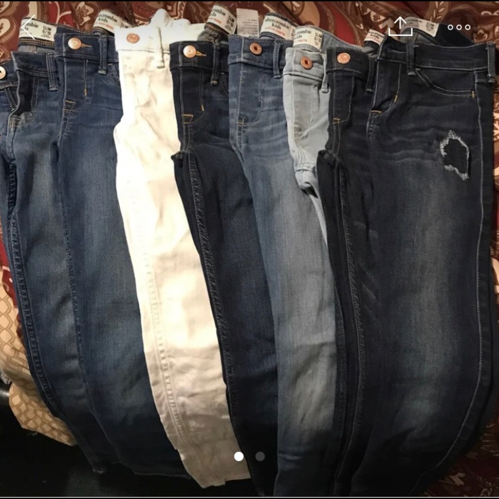 8 pair of abercrombie kids jeans
